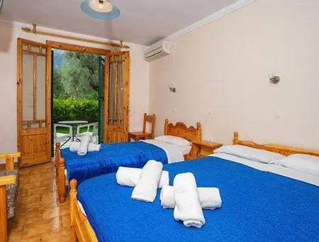 Hostel Studio Apostolis *