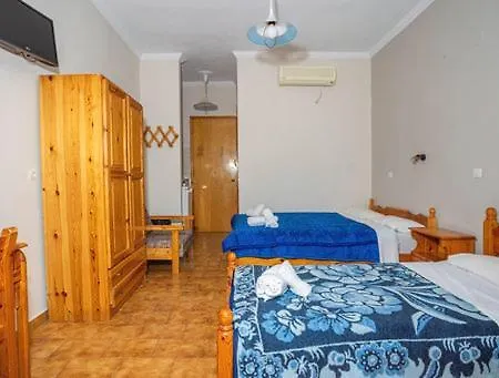 Hostel Studio Apostolis *